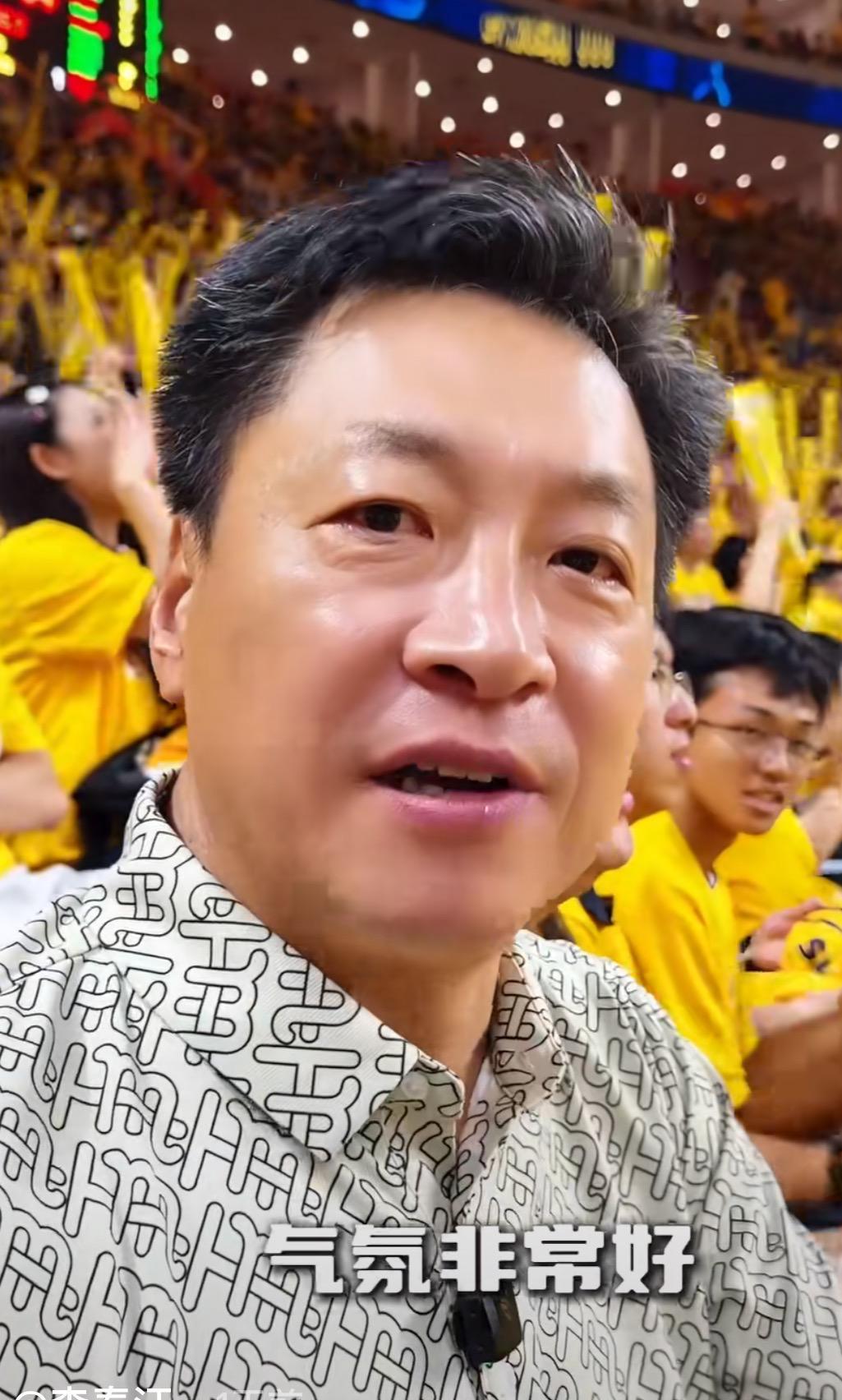 B体育官方网站-宏远早报！李春江回归主场观赛，徐昕签新合同，奎因有望续约留队